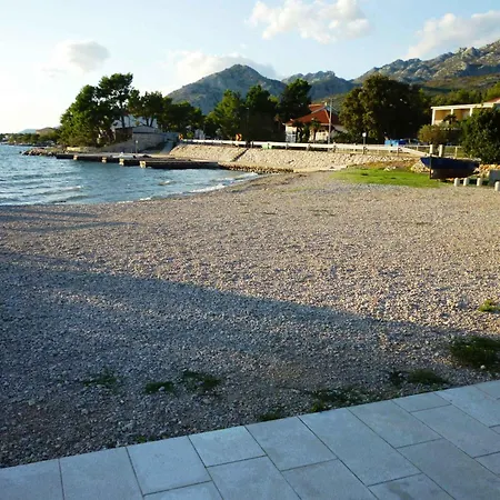 Apartamento In Starigrad-paklenica 43218 *