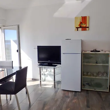 In Starigrad-paklenica 43218 Apartamento Starigrad Paklenica