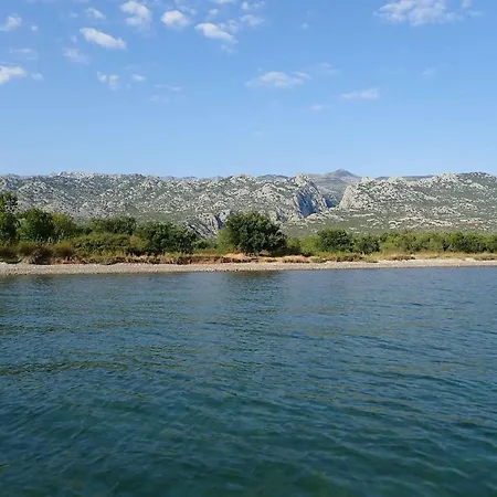 In Starigrad-paklenica 43218