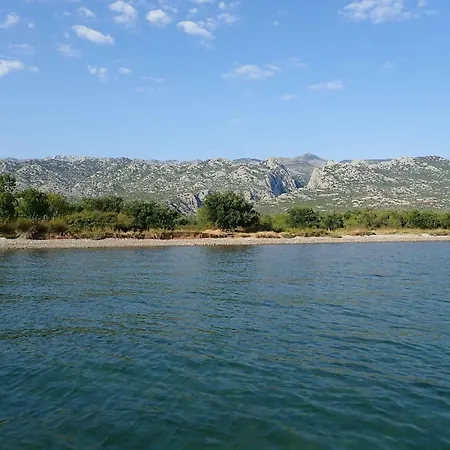 In Starigrad-paklenica 43218