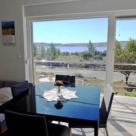 公寓 In Starigrad-paklenica 43218