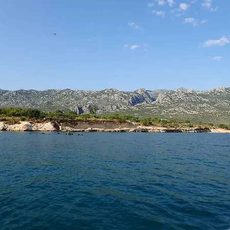 In Starigrad-paklenica 43218 *