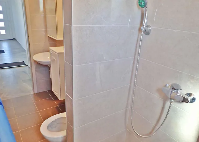 In Starigrad-paklenica 43218 Апартаменты *