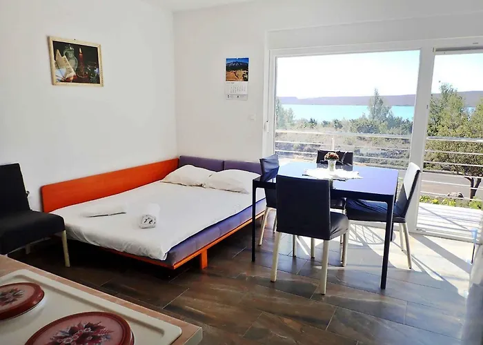Апартаменты In Starigrad-paklenica 43218 Стариград-Пакленица