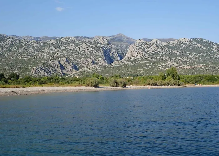 In Starigrad-paklenica 43218 * Стариград-Пакленица